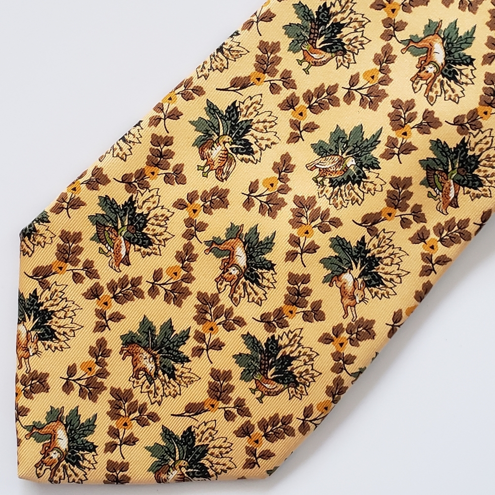 Salvatore Ferragamo necktie pheasant and bird dog silk.